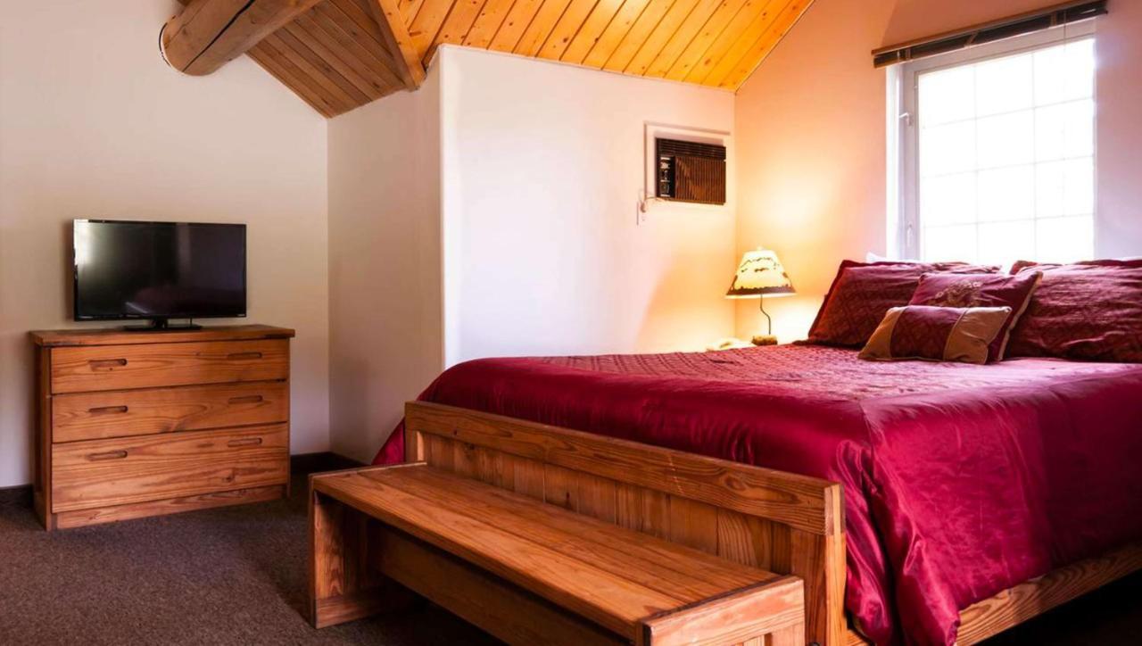 Dodge Peak Lodge Bonners Ferry Bagian luar foto