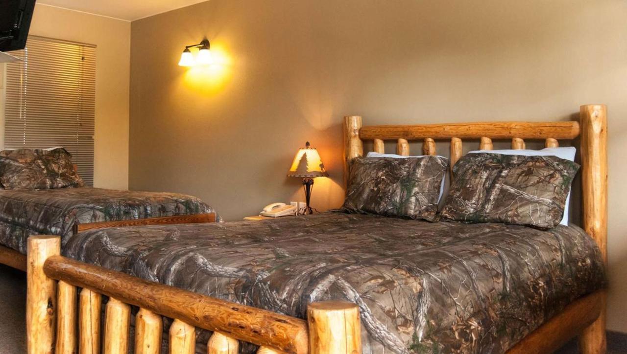Dodge Peak Lodge Bonners Ferry Bagian luar foto
