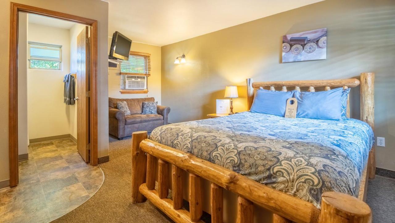 Dodge Peak Lodge Bonners Ferry Bagian luar foto